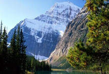 约基奇24+15+9詹眉空砍5分 逆转3-0夺赛点.